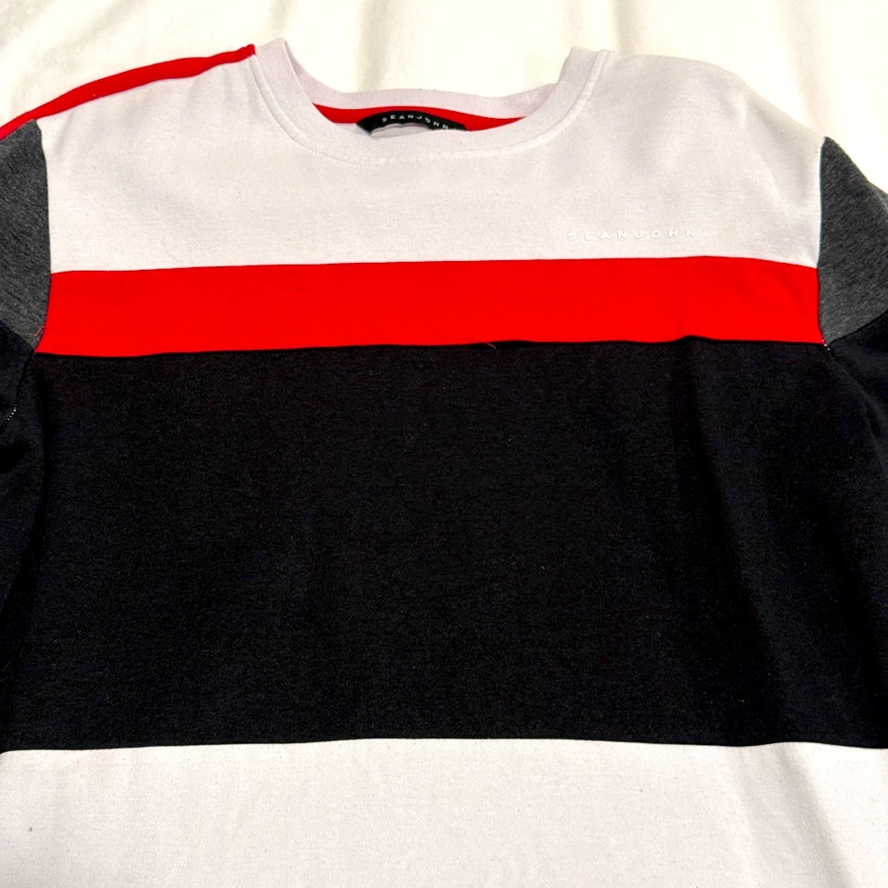 Sean John crewneck sweatshirt